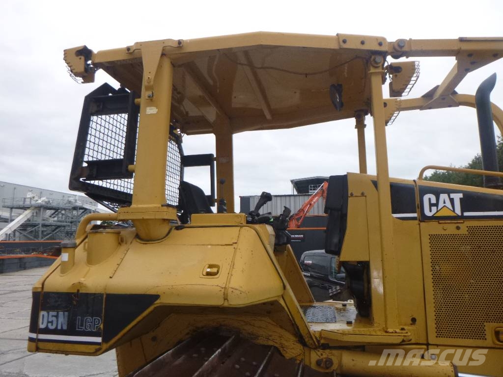 CAT D 5 N LGP Kāpurķēžu buldozeri