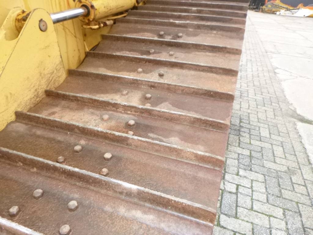 CAT D 5 N LGP Kāpurķēžu buldozeri