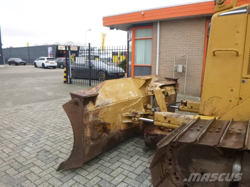 CAT D 5 N LGP Kāpurķēžu buldozeri