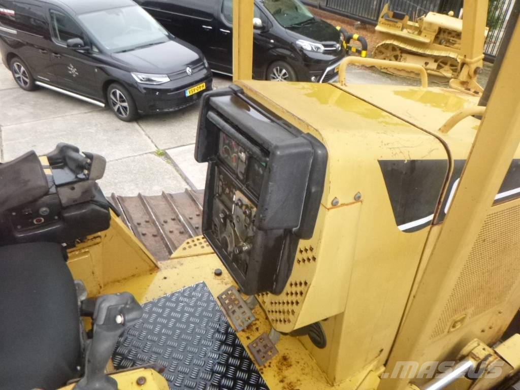 CAT D 5 N LGP Kāpurķēžu buldozeri