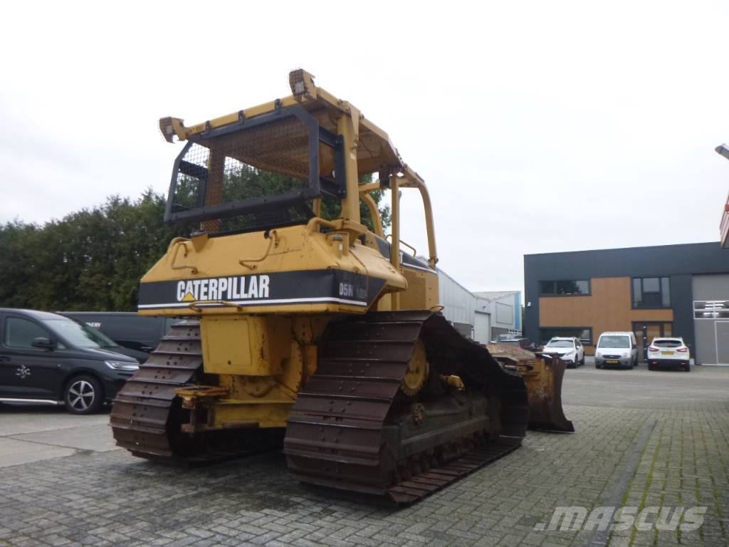 CAT D 5 N LGP Kāpurķēžu buldozeri