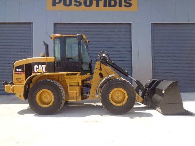 CAT 930 G Naudoti ratiniai krautuvai