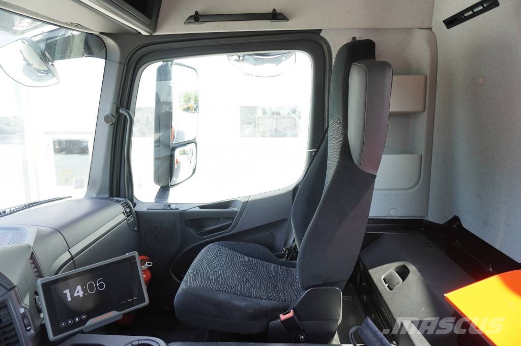 Mercedes-Benz Arocs 1827 4x2 / 70 tho km!!! / Fassi F135A.0.22 Camiones grúa