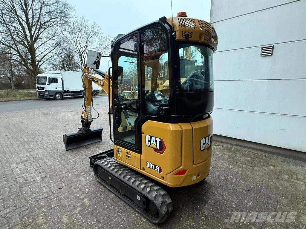 CAT 301.8NG Minikoparki