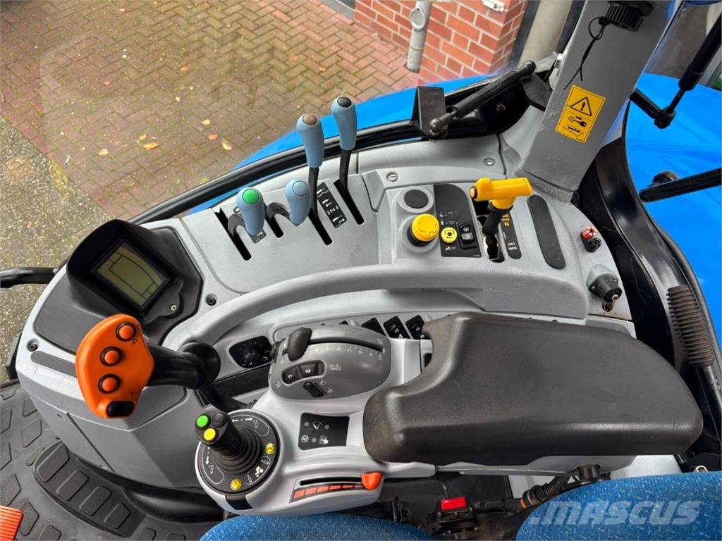 New Holland T6090 Traktorer