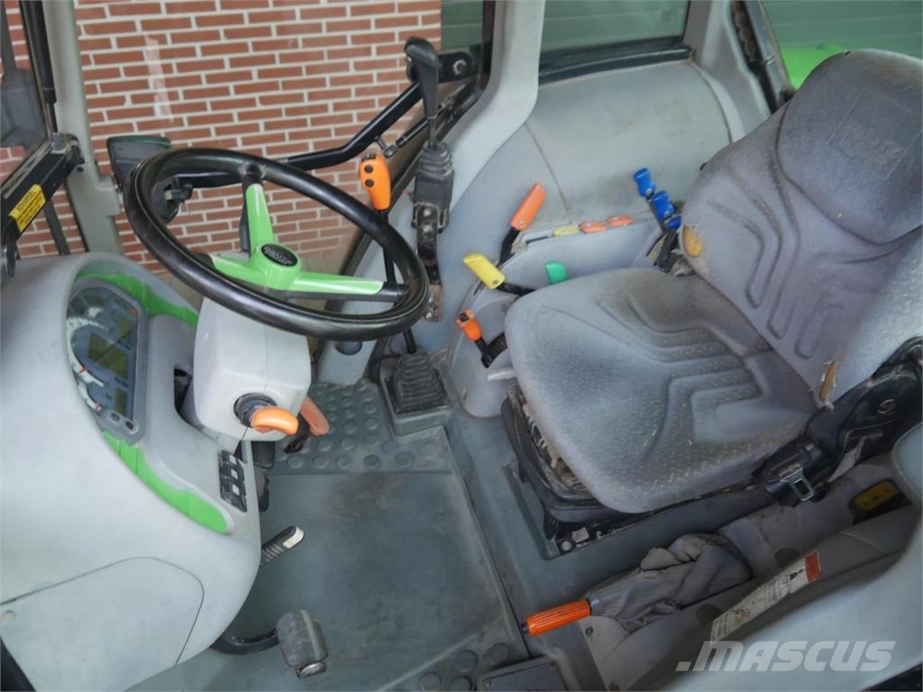 Deutz-Fahr Agrofarm 100 الجرارات