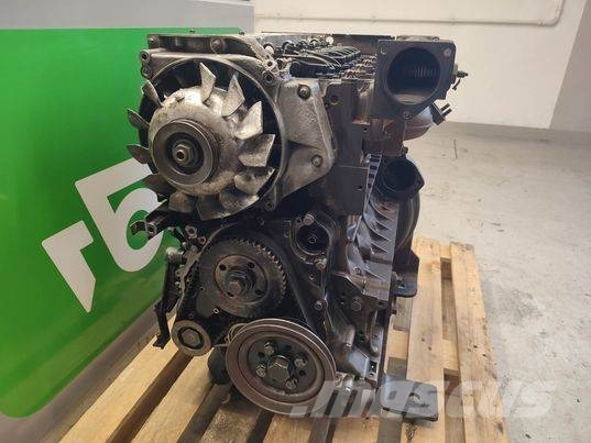 Volvo L20B (D3DCAE1) engine 引擎/發動機
