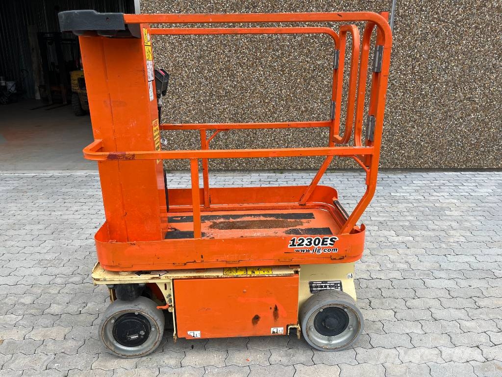 JLG 1230 ES Személyemelők