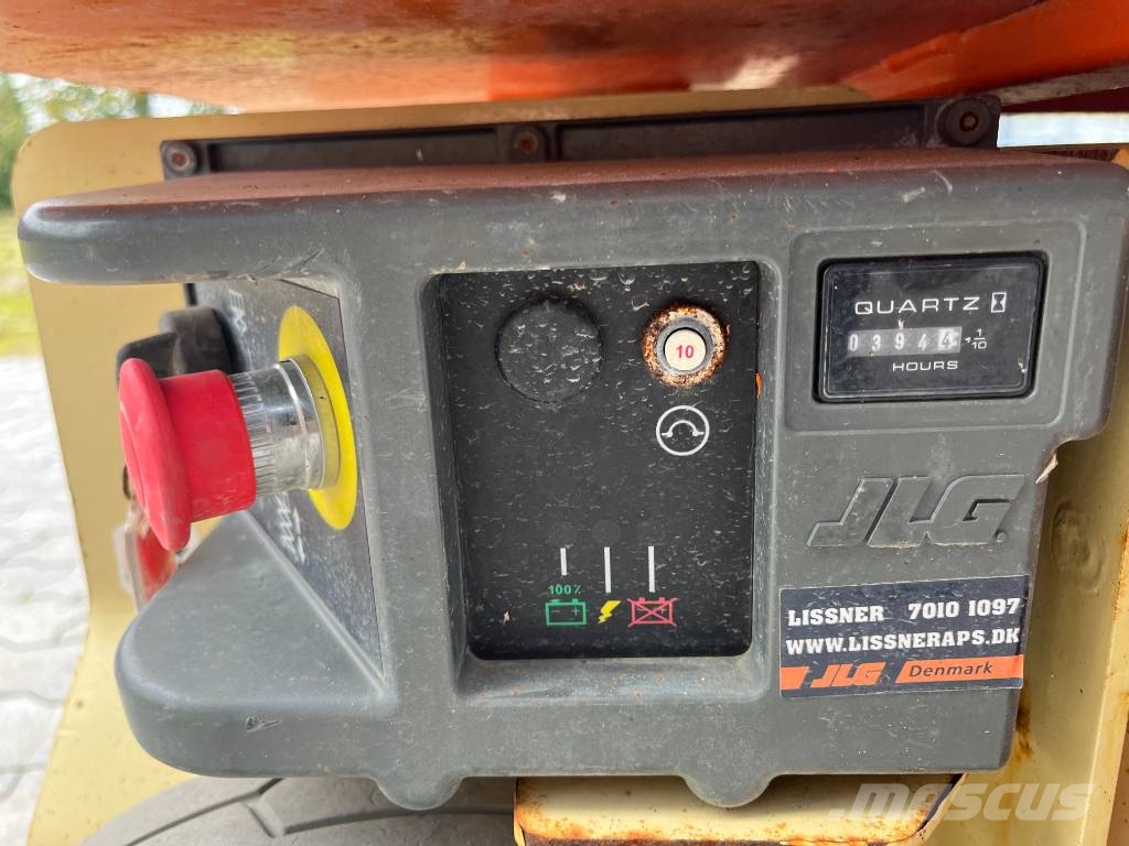 JLG 1230 ES Személyemelők