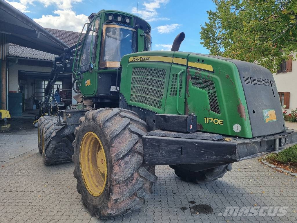 John Deere 1170 E Harvesterji