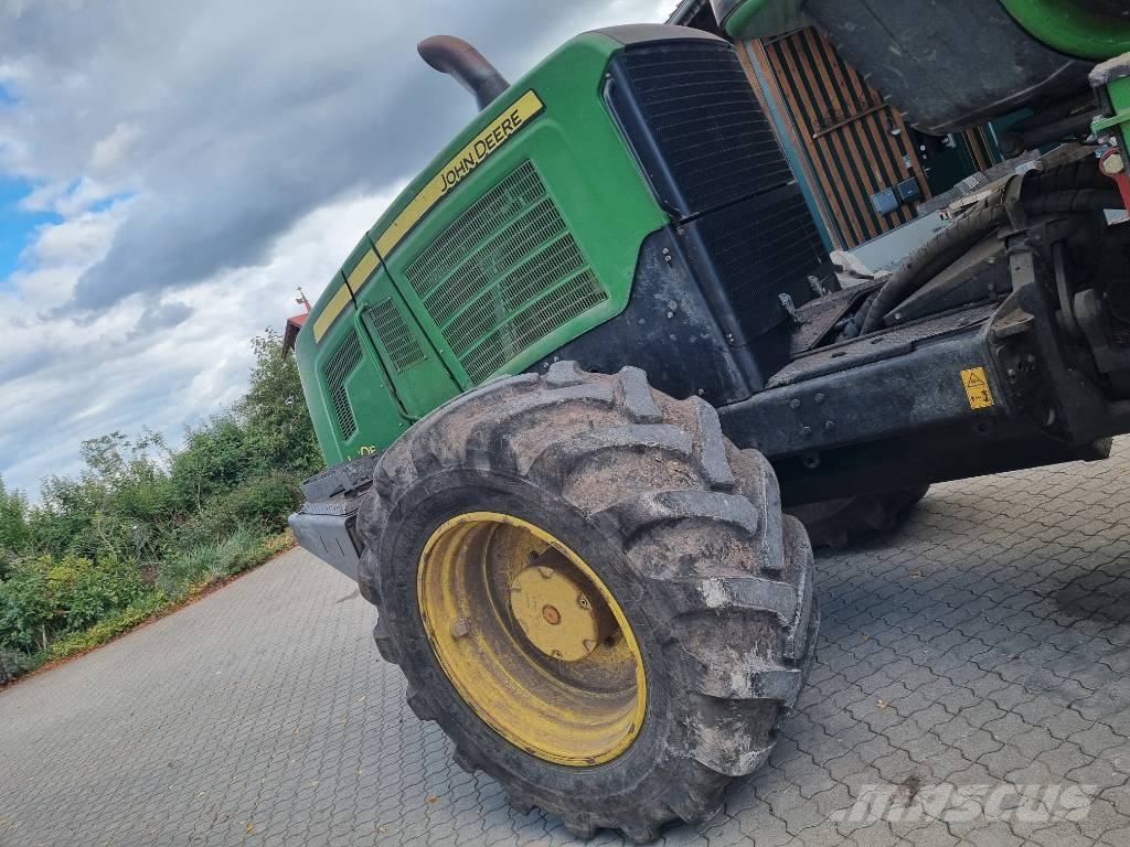 John Deere 1170 E Harvesterji