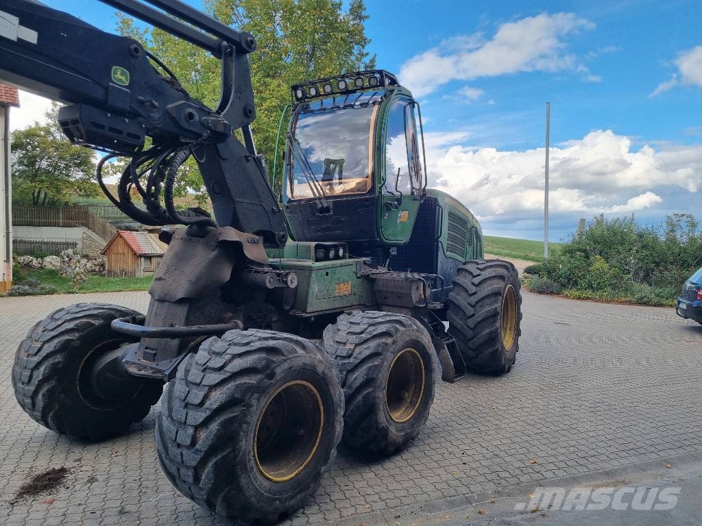 John Deere 1170 E Harvesterji