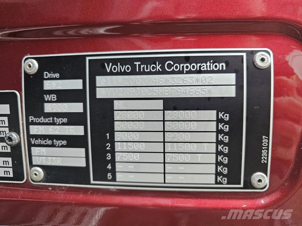 Volvo FMX 330 6x2*4 / HIAB CRANE KRAN / CONTAINER SYSTEM Camiones grúa