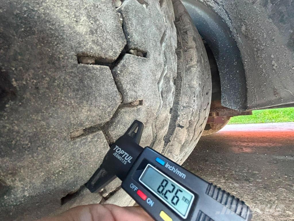 HRD STLB3N SAF AXELS / REAR AXLE TURNS Naczepy niskopodłogowe