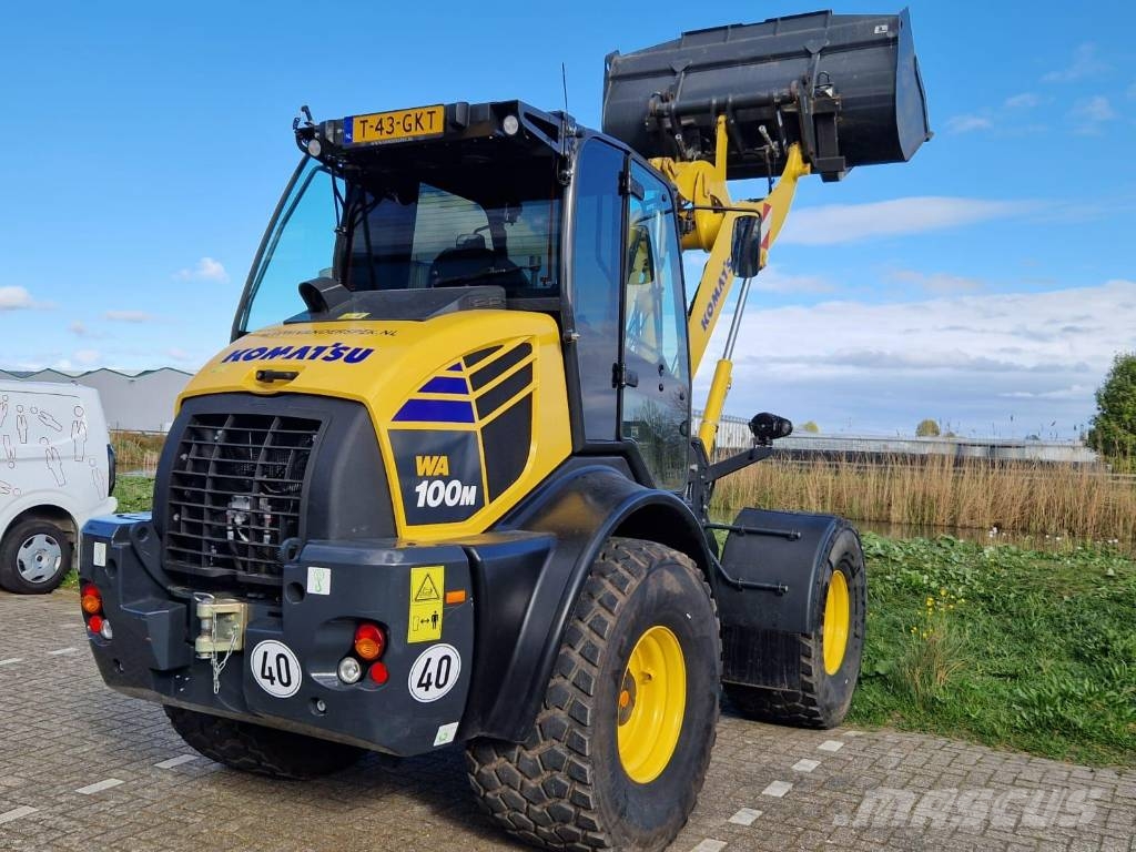 Komatsu WA 100 M-8 Carregadeiras de rodas