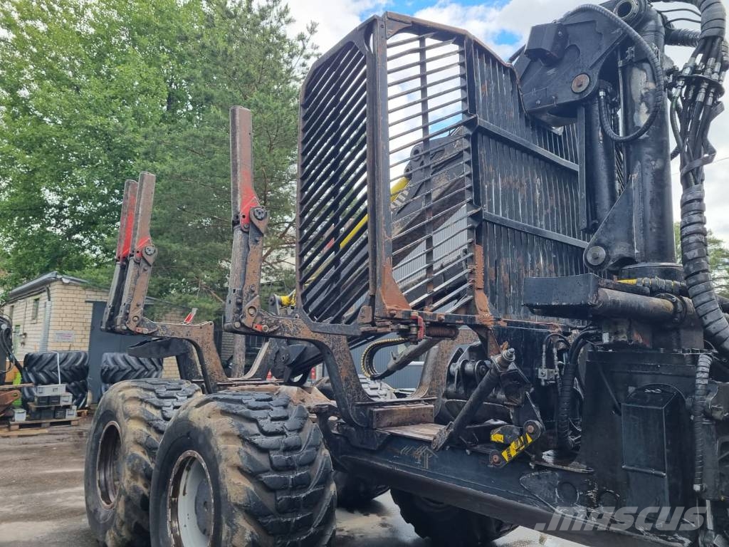 Komatsu 895 Transportadoras