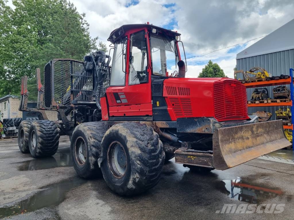 Komatsu 895 Transportadoras