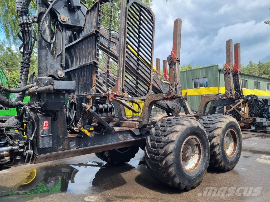 Komatsu 895 Transportadoras