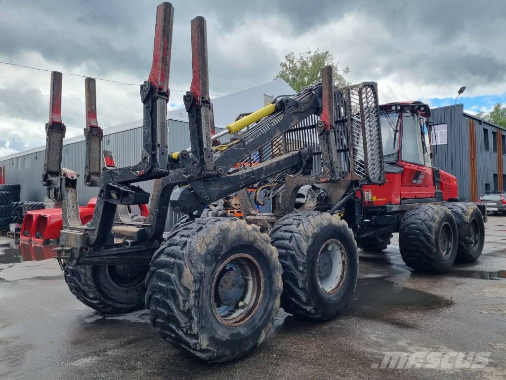 Komatsu 895 Transportadoras