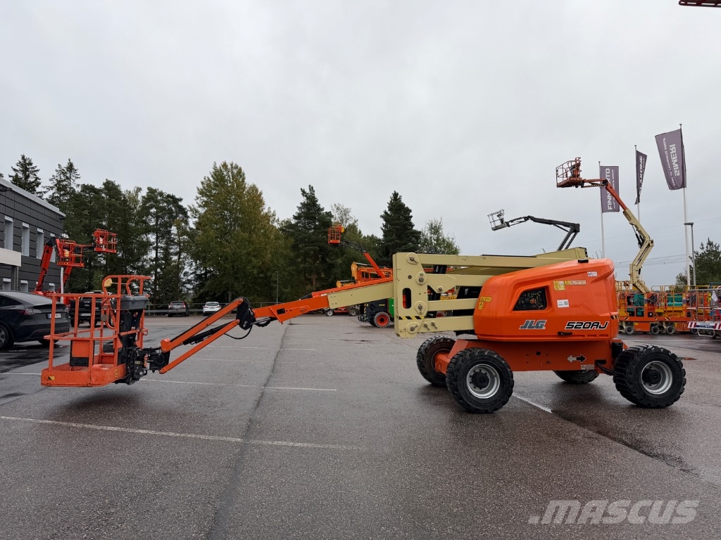 JLG 520 AJ Kuukulkijat