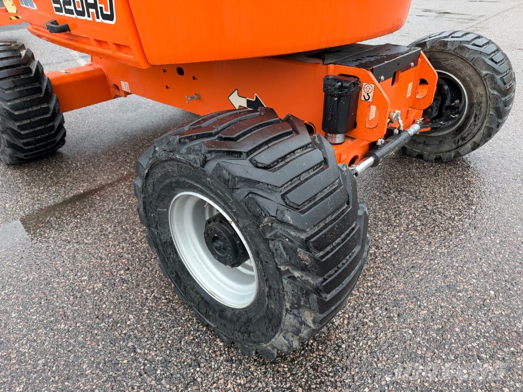 JLG 520 AJ Kuukulkijat
