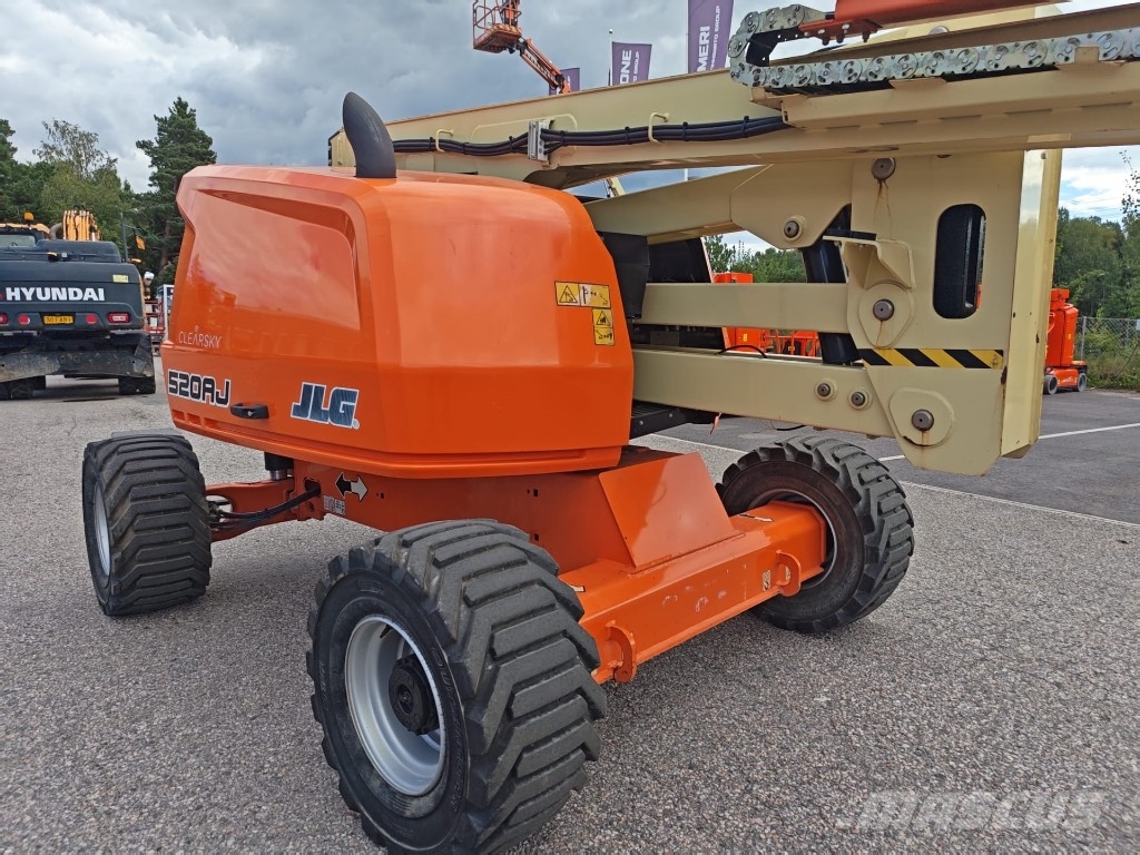 JLG 520 AJ Knikarmhoogwerkers