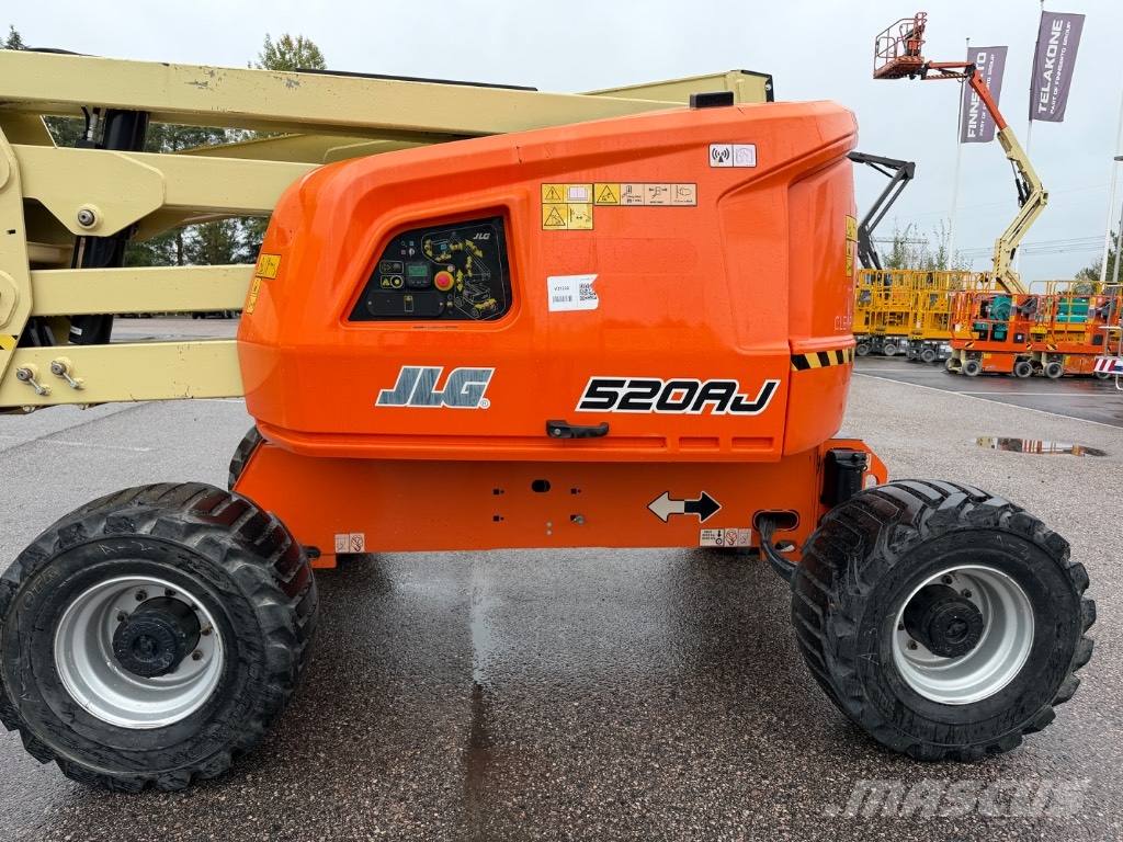 JLG 520 AJ Kuukulkijat
