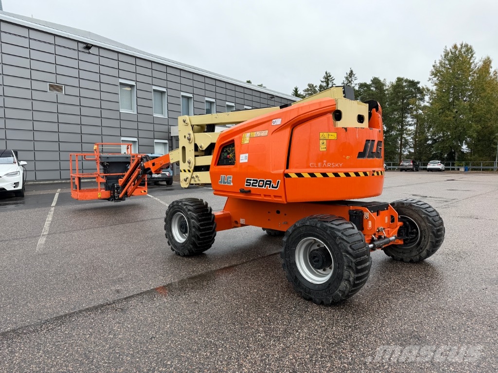 JLG 520 AJ Kuukulkijat