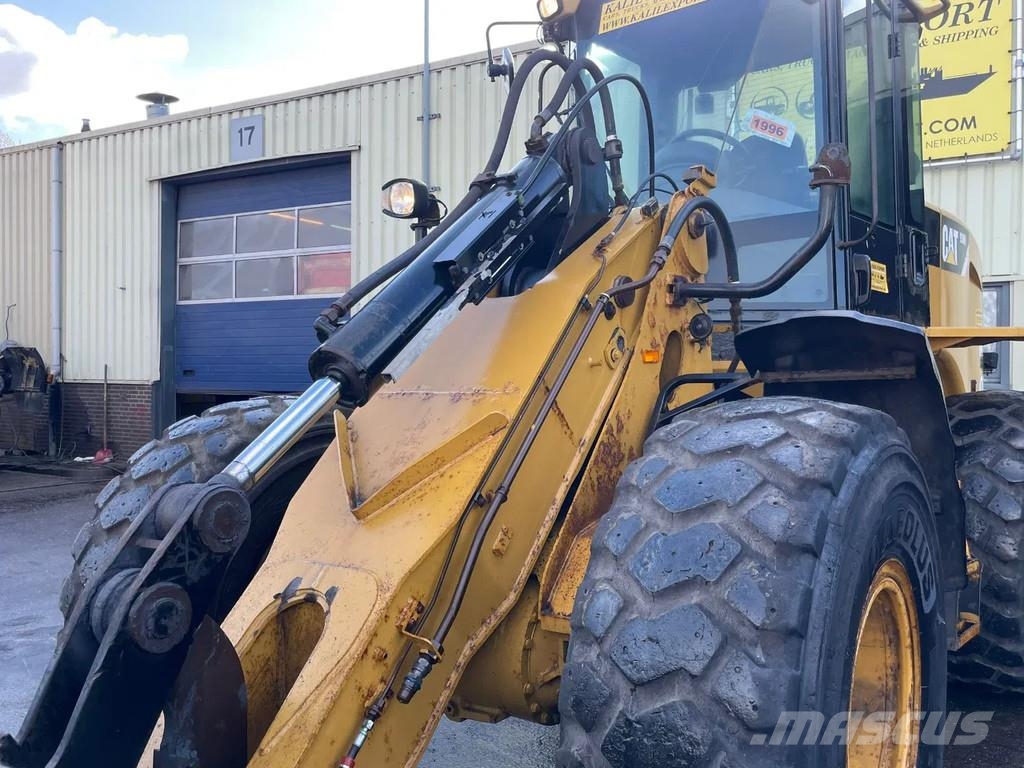 CAT 930H Wheel Loader Bucket Problem Cabin damage 轮式装载机