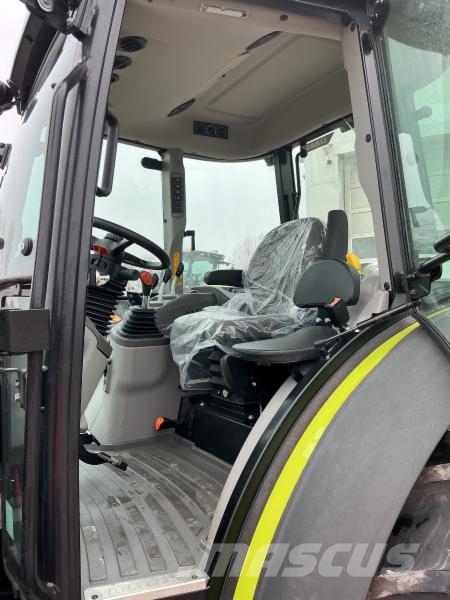 CLAAS AXOS 240 Stage V Tractores