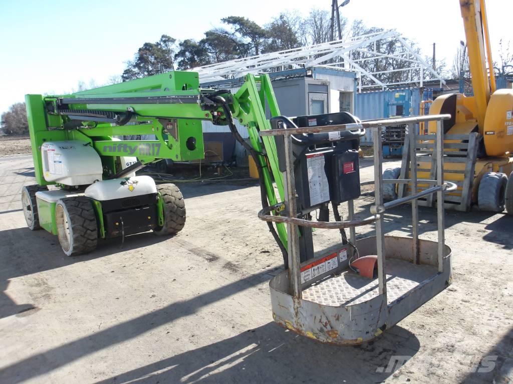 Niftylift HR 17 Karos emelők