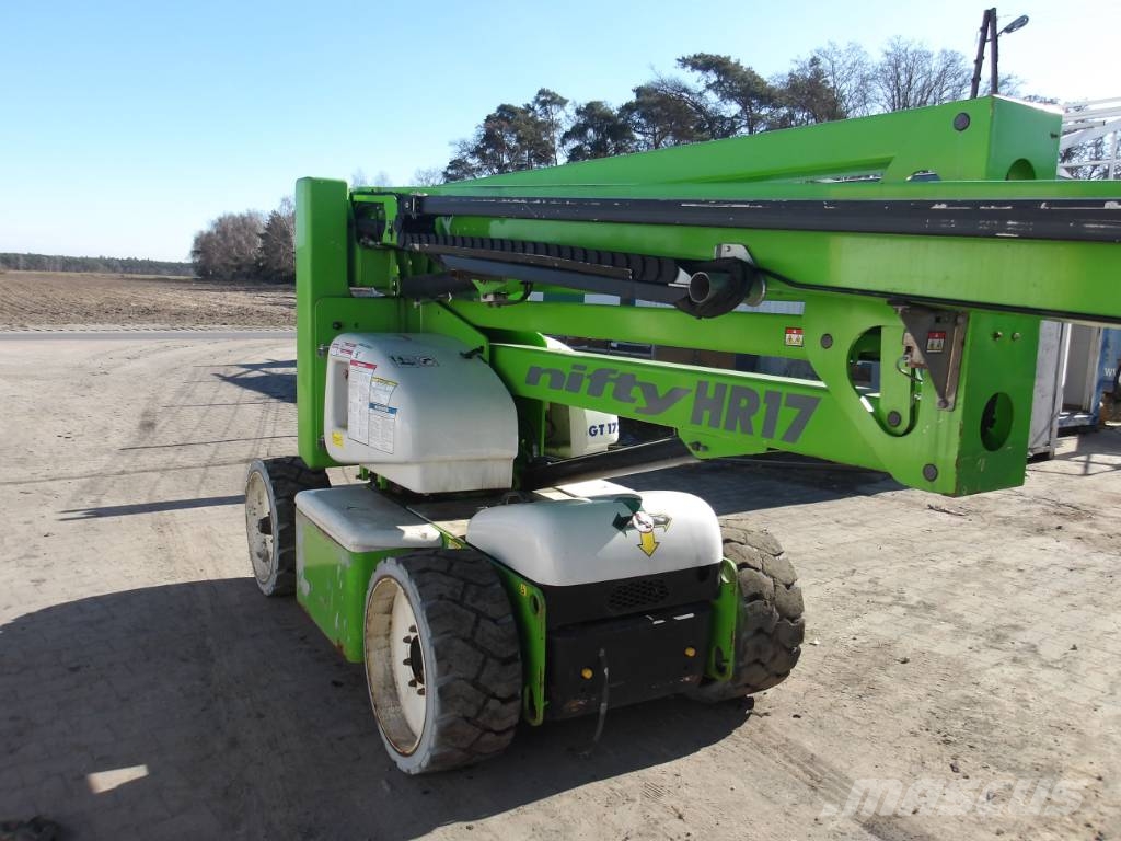 Niftylift HR 17 Karos emelők