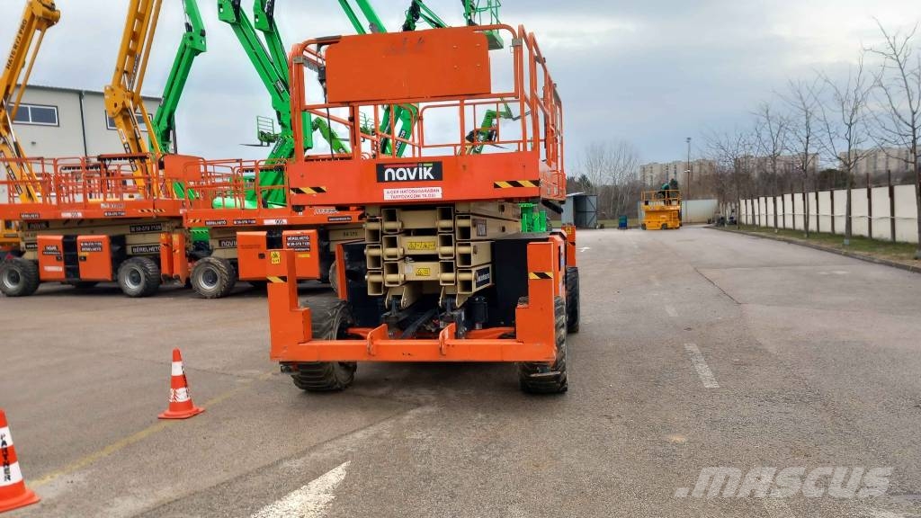 JLG 430 LRT Sakselifter
