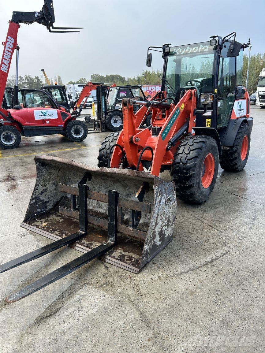 Kubota R070 (6678) لوادر متعددة الأغراض