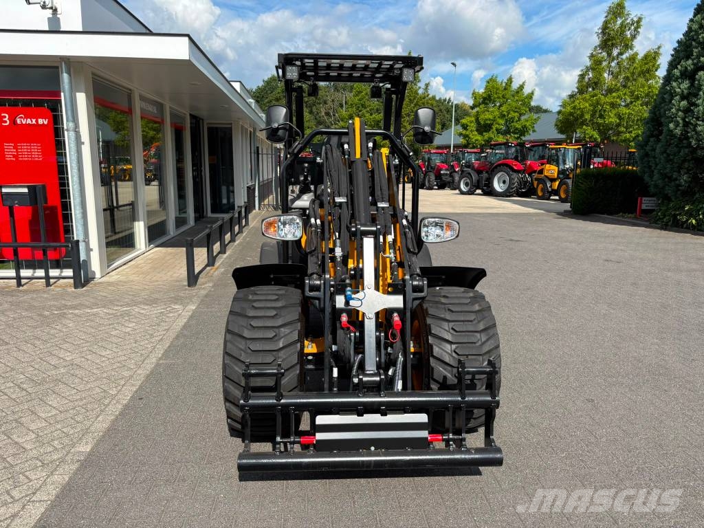 JCB 403 Smart power Minicargadoras