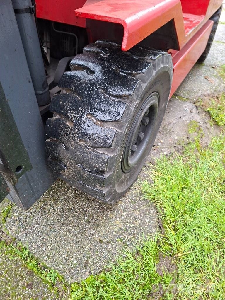 Nichiyu FB-20 Elektrikli forkliftler