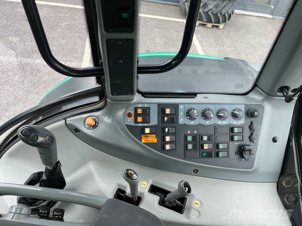 Valtra N 121 Traktoren
