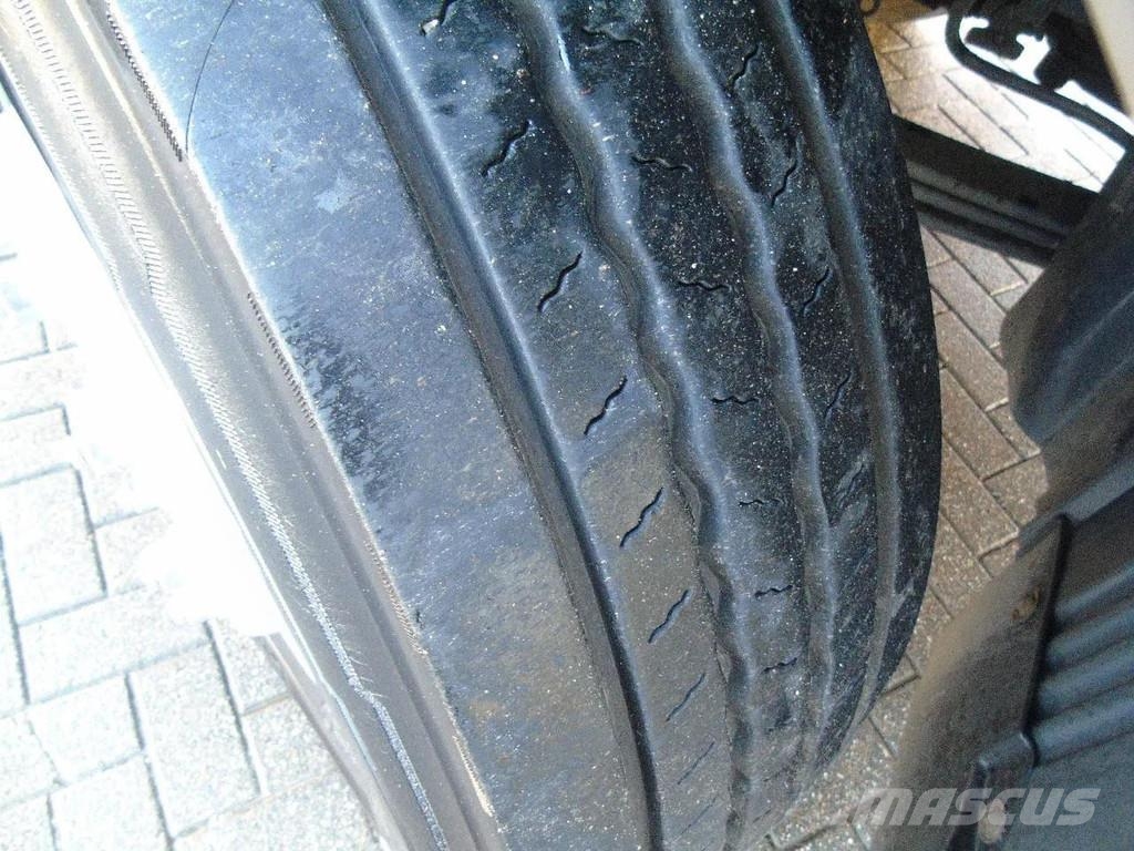 Scania P230 + carrier supra 950 + euro 5 + lift Φορτηγά Ψυγεία
