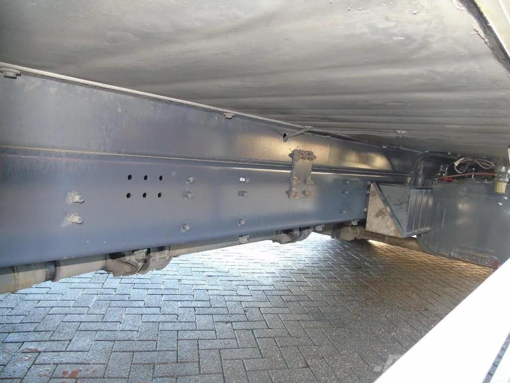 Scania P230 + carrier supra 950 + euro 5 + lift Φορτηγά Ψυγεία