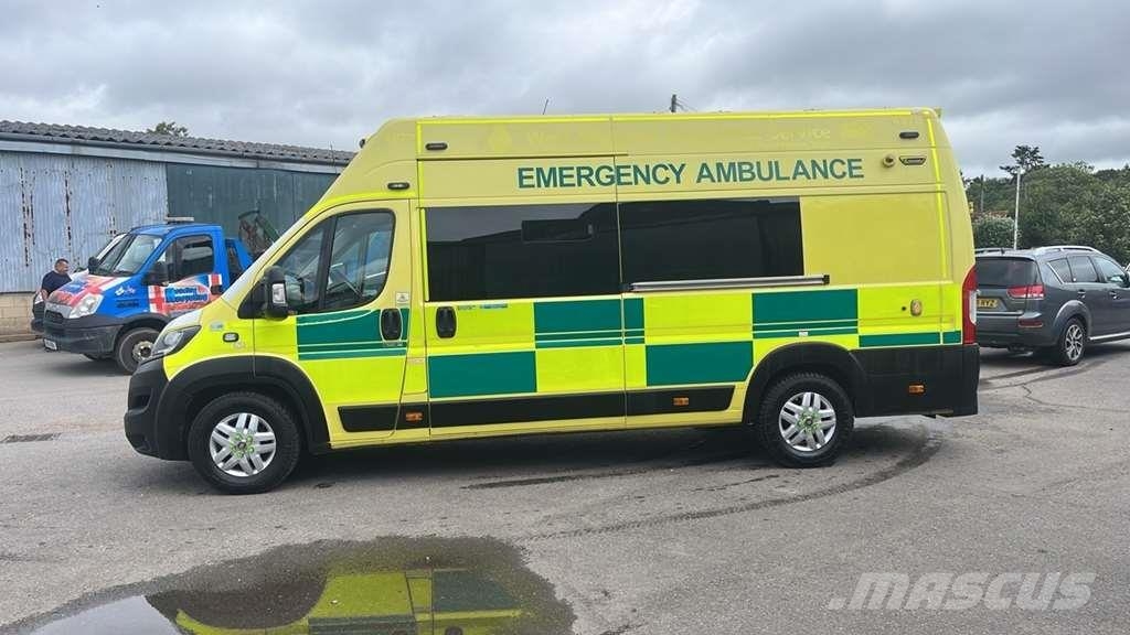 Fiat Ducato A&E Fiat Ducato A&E Vehicle with Stryker Pr Sanitky