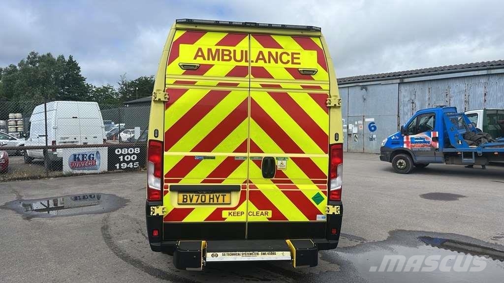 Fiat Ducato A&E Fiat Ducato A&E Vehicle with Stryker Pr Sanitky