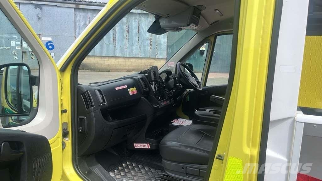 Fiat Ducato A&E Fiat Ducato A&E Vehicle with Stryker Pr Sanitky