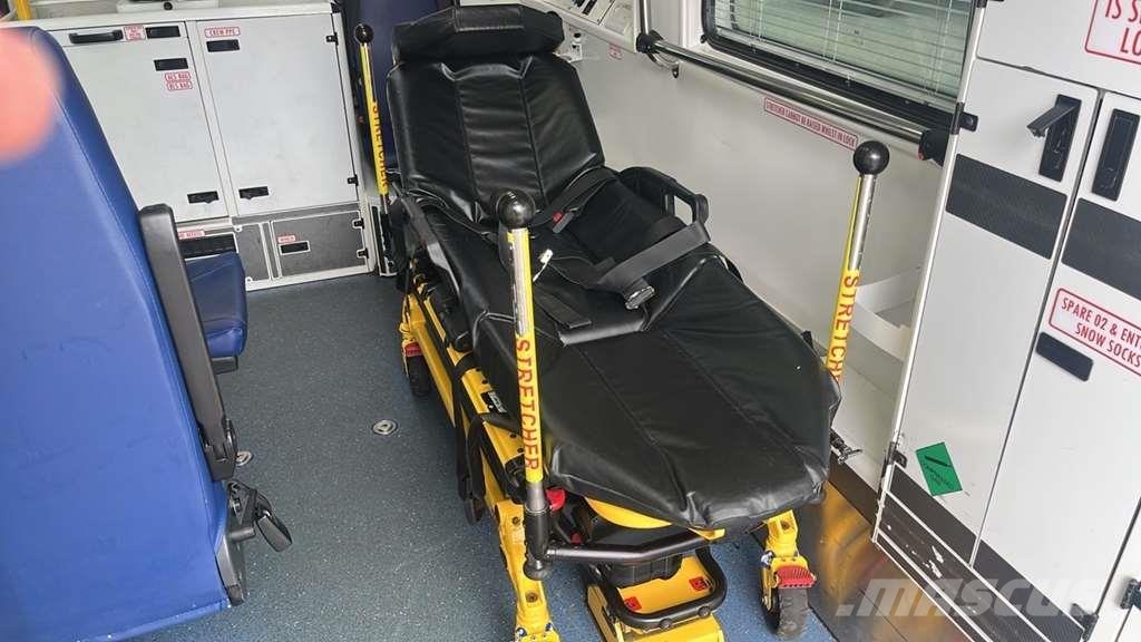 Fiat Ducato A&E Fiat Ducato A&E Vehicle with Stryker Pr Sanitky