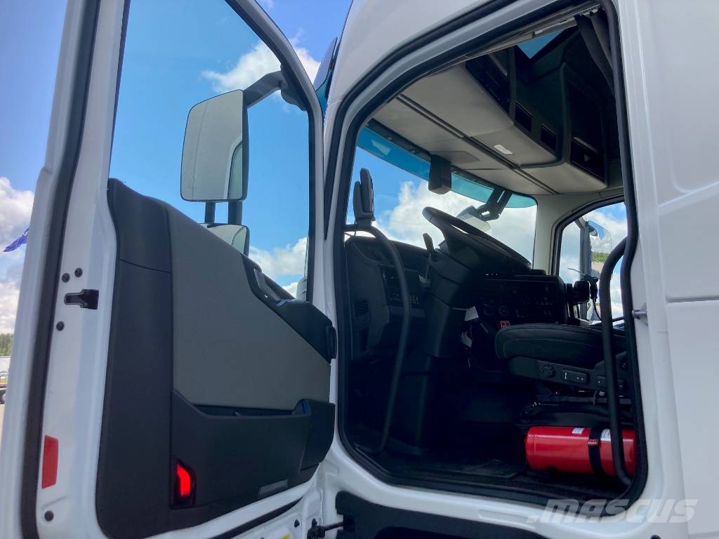 Volvo FH 540 Flisbil Camiones volquete para virutas de madera