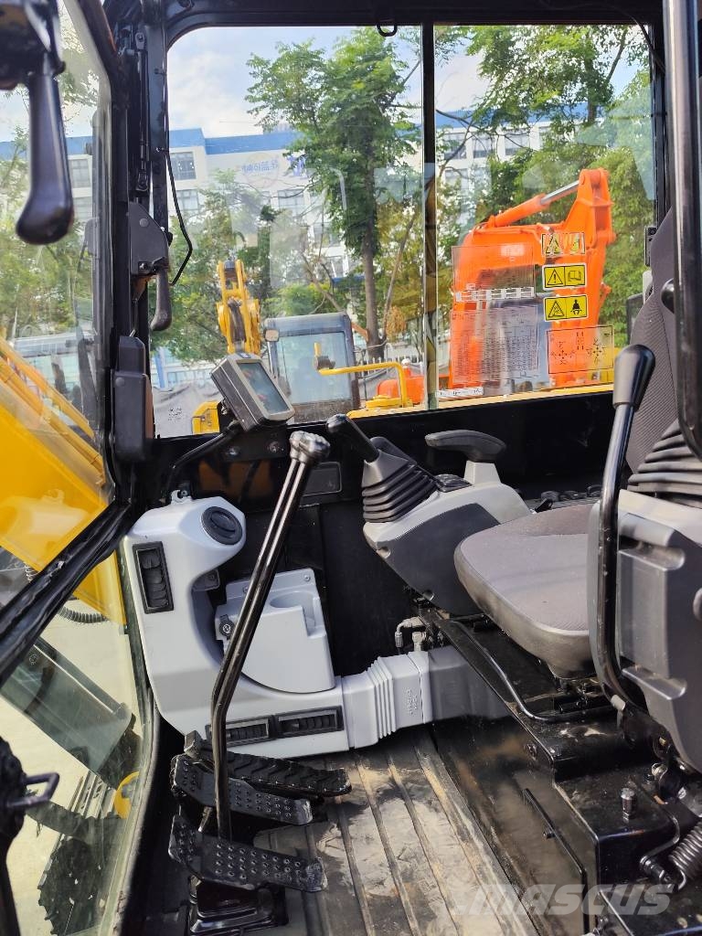 CAT 305.5E2 Raupenbagger
