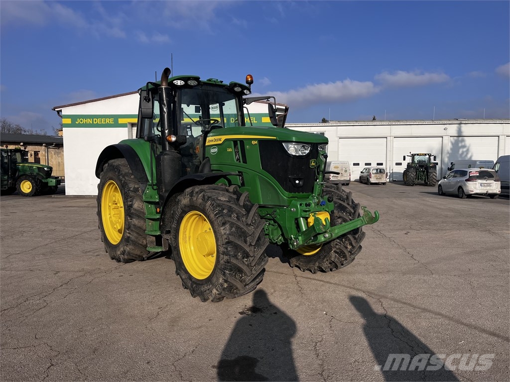 John Deere 6M 220 Tractors