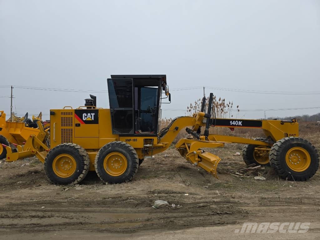 CAT 140 K Motoniveladoras