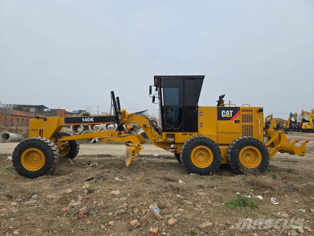 CAT 140 K Motoniveladoras