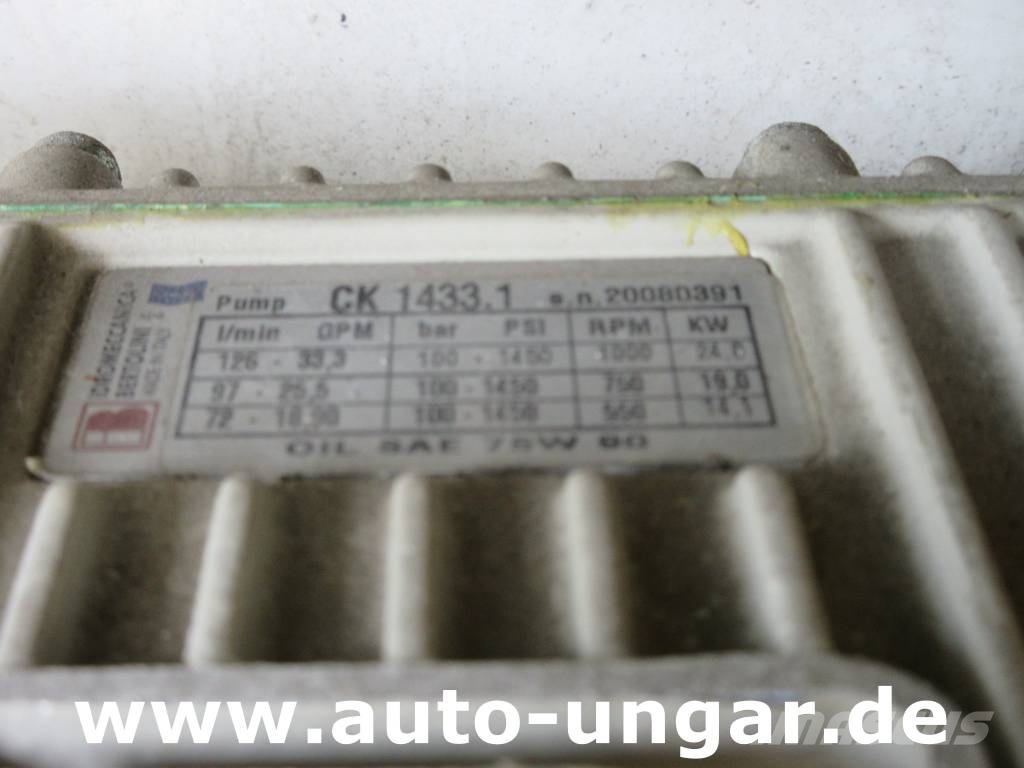 Holder Rasco Muvo Cristal CH 3000 BP Schwemmfahrzeug 4x4x Industrijski visokotlačni čistilci