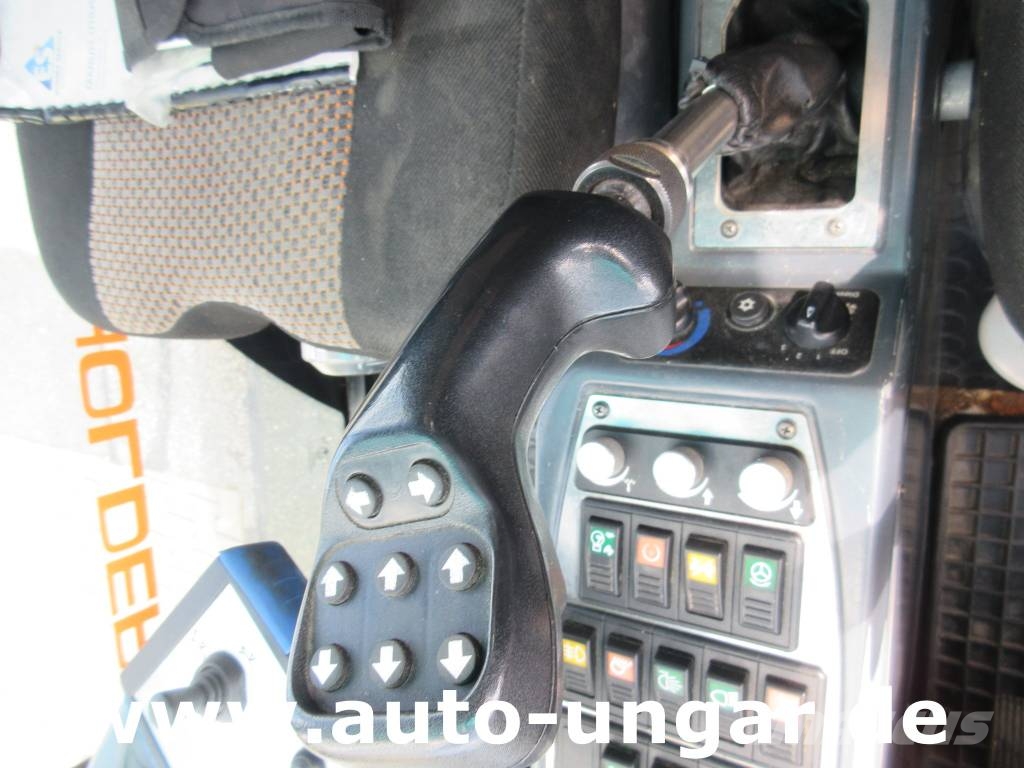 Holder Rasco Muvo Cristal CH 3000 BP Schwemmfahrzeug 4x4x Industrijski visokotlačni čistilci